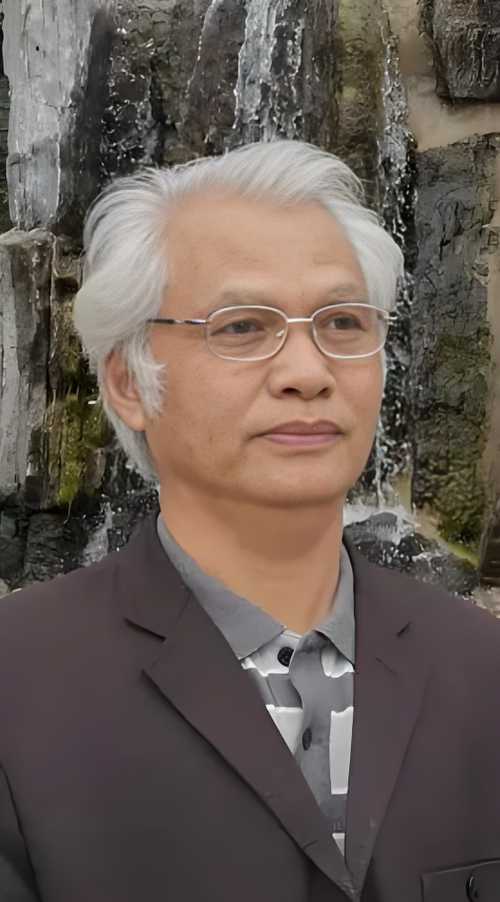 陈世中老师的照片，单击鼠标查看大图！