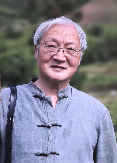 宫中奇老师的照片，单击鼠标查看大图！
